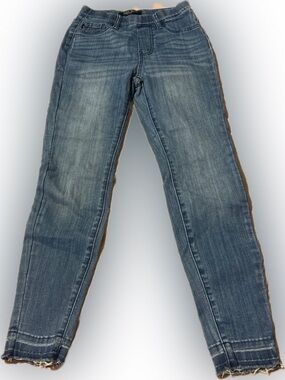 Judy Blue Light Blue Frayed Hem Skinny Jeans